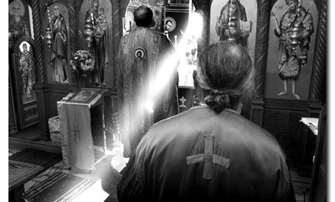 SFANTA LITURGHIE SFANTA LITURGHIE