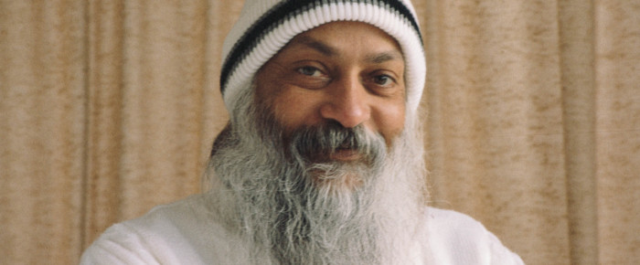 Nu am simţit niciodată sentimentul de apartenenţă, de „a fi una“ cu altcineva. Cum se face că am fost o singuratică toată viaţa mea? Nu am simţit niciodată sentimentul de apartenenţă, de „a fi una“ cu altcineva. Cum se face că am fost o singuratică toată viaţa mea?